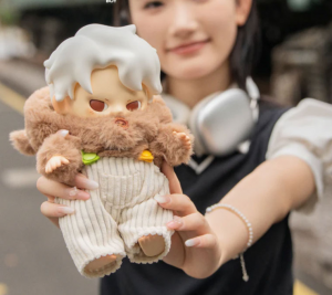 DREAM BOY Spring Outing Bear Vinyl Doll